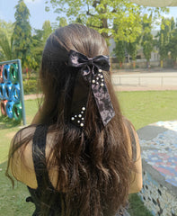Pearl Velvet Bow