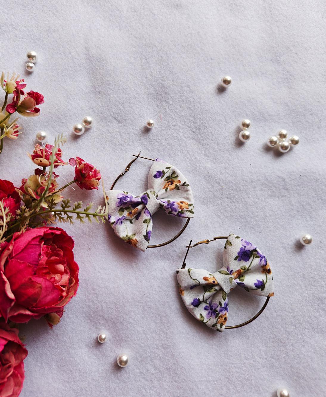 Bow Earring - Lilac Flower Main image