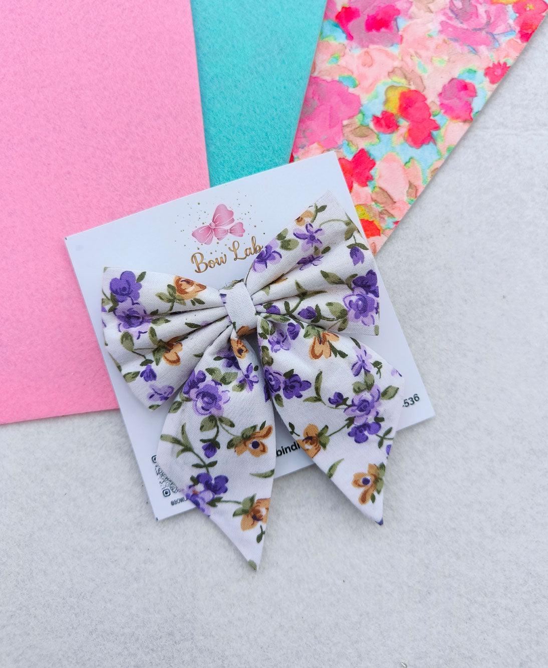 Lilac Flower Fabric Pigtail Main image