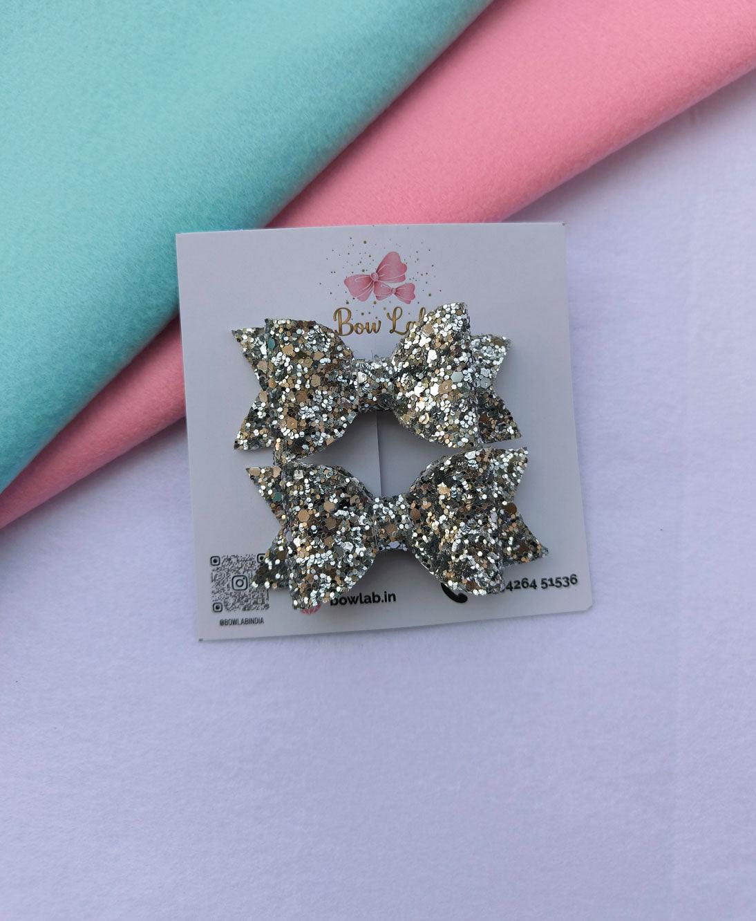 Silver Little Glitter Bow (pack of 2) Main image