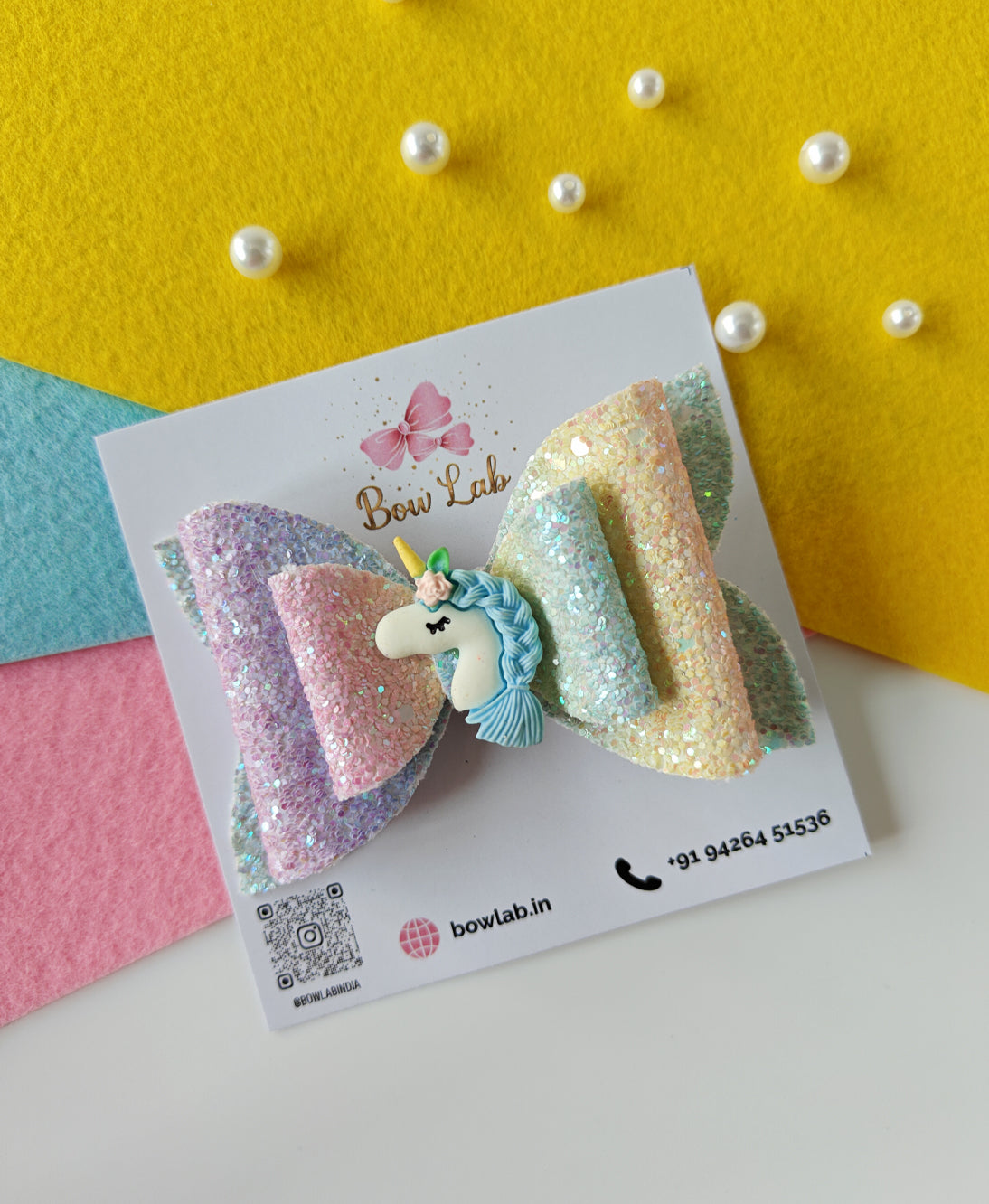 Unicorn Character Bow Main image